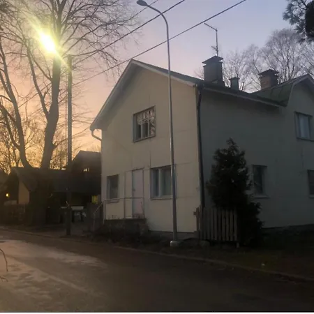 Appartement Small Wooden House 1 Km From River *